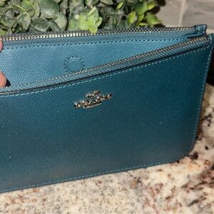 Coach Large Double Zip Teal Leather Women's Wristlet
